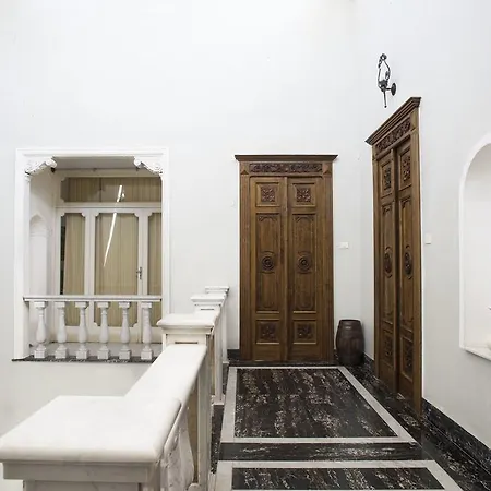 100 Craste فندق مبيت وإفطار 4*