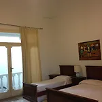 100 Craste Panzió 4*