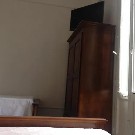 100 Craste Bed & Breakfast Ugento