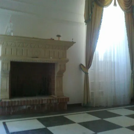 100 Craste Bed & Breakfast Ugento