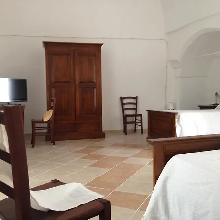 לינה וארוחת בוקר 100 Craste 4*