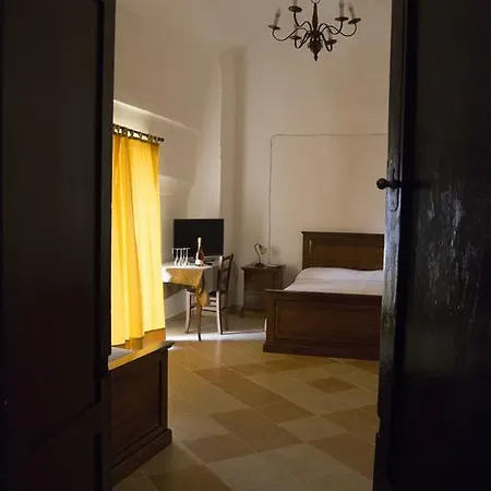 Bed & Breakfast 100 Craste 4*