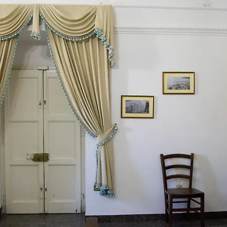 לינה וארוחת בוקר 100 Craste אוג'נטו