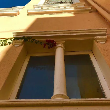 100 Craste Bed & Breakfast