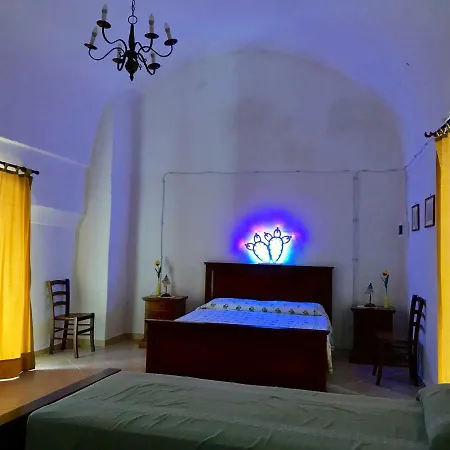 Bed & Breakfast 100 Craste 4*